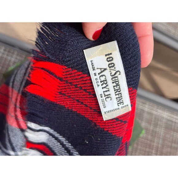 Vtg 1970' Scarf Navy Red White Scottish Plaid Made In USA 100% Superfine Acrylic - Picture 2 of 10